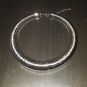 Simple silver circular necklace